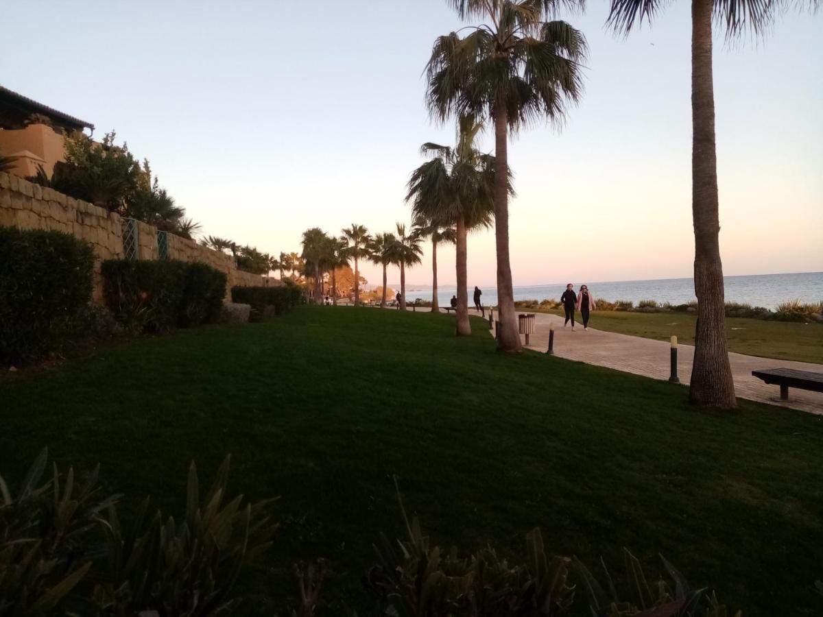 Beach Bungalow Port,Free Parking Estepona Kültér fotó